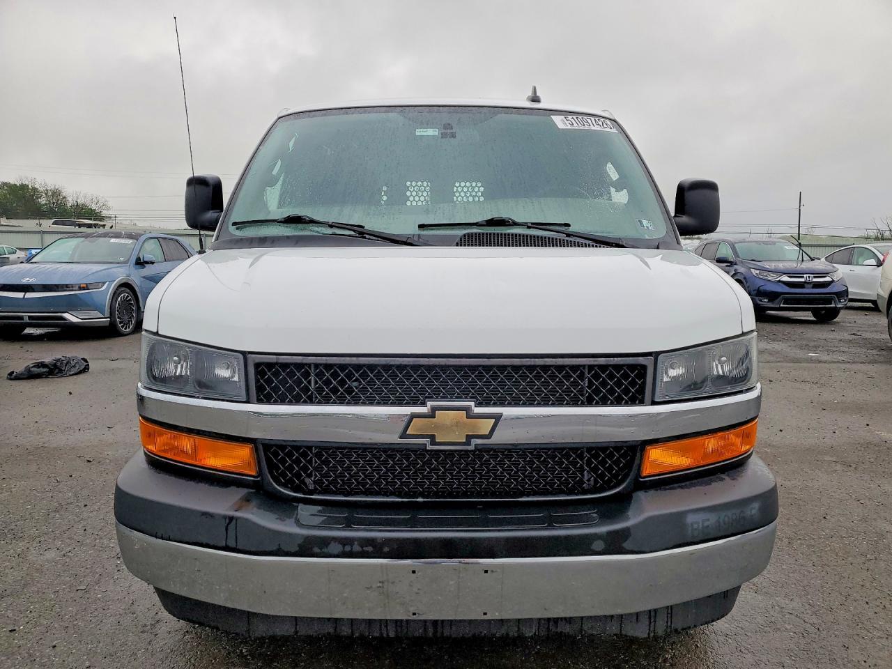 2021 Chevrolet Express G2500 - Фото 5