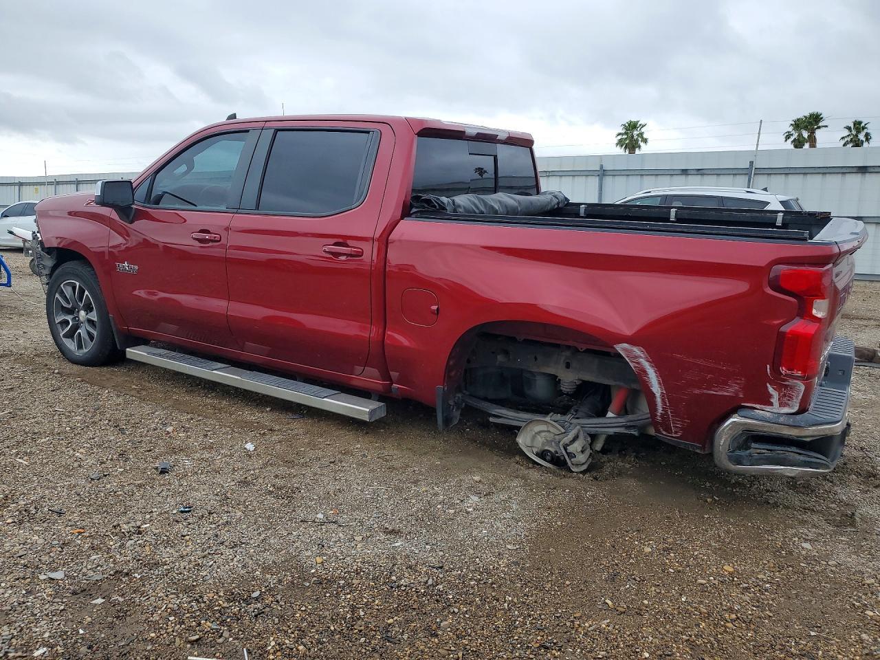 2020 Chevrolet Silverado K1500 Lt - Image 2