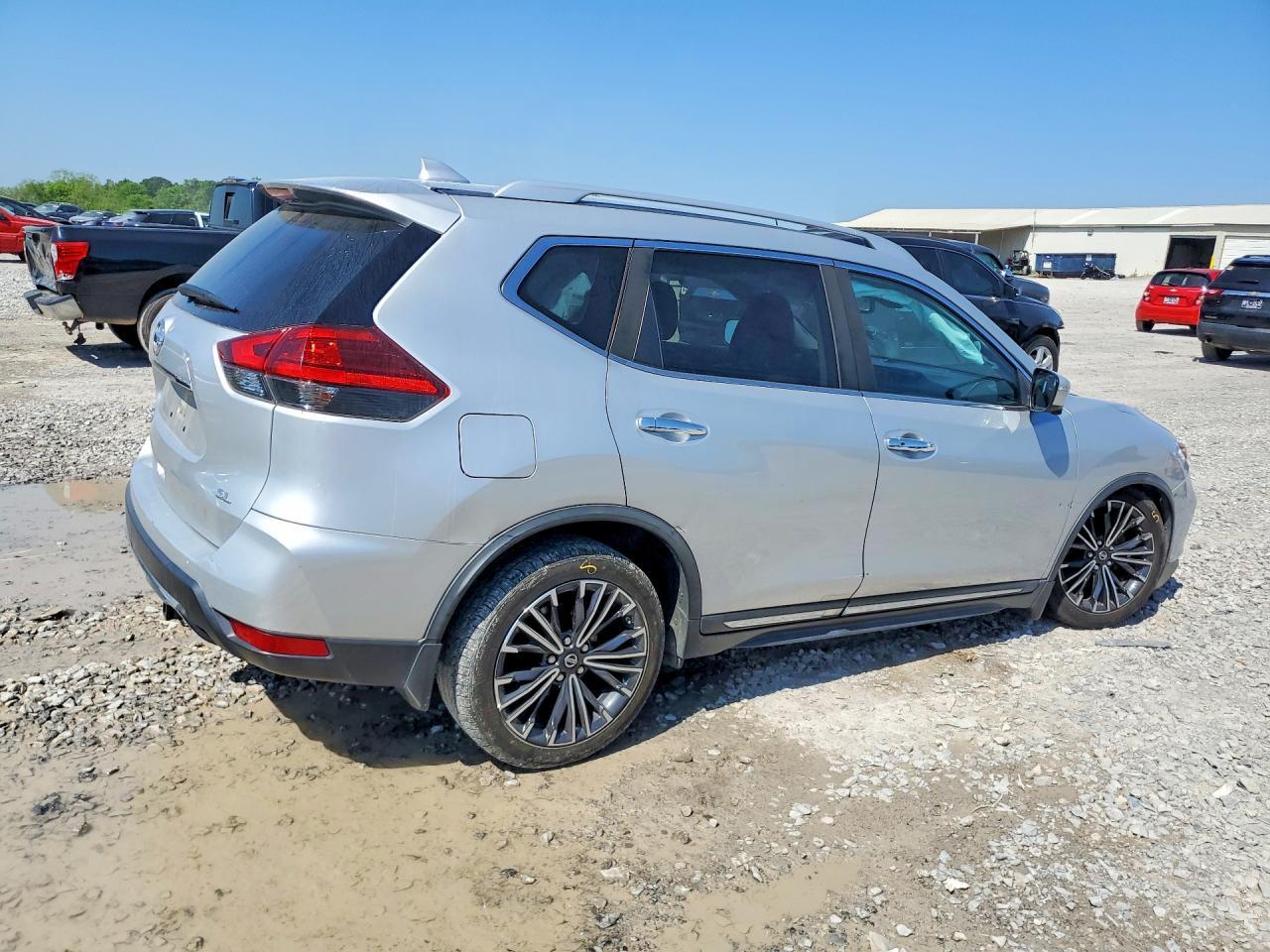 2017 Nissan Rogue Sl - Image 3
