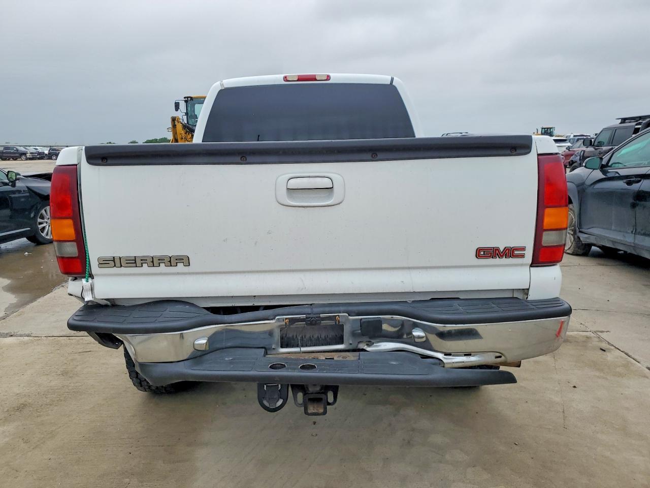 2002 GMC New Sierra K1500 - Фото 6