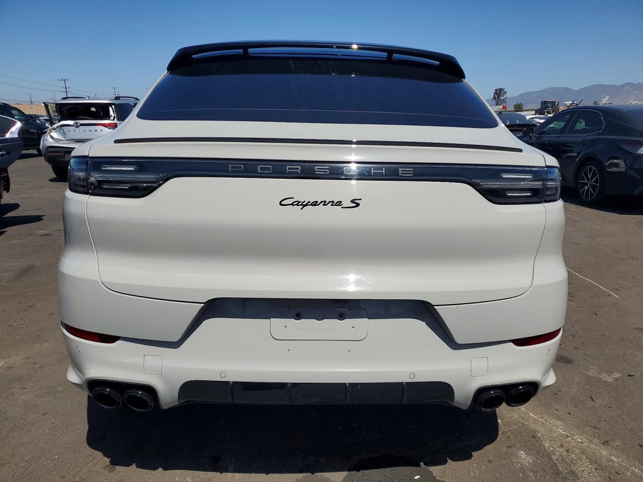 2023 Porsche Cayenne S Coupe - Фото 6