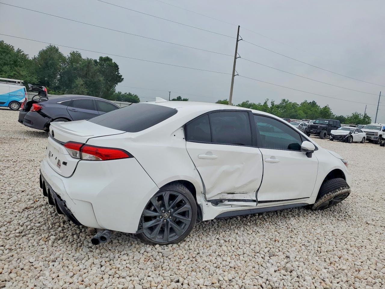 2026 Toyota Corolla Se - Фото 3