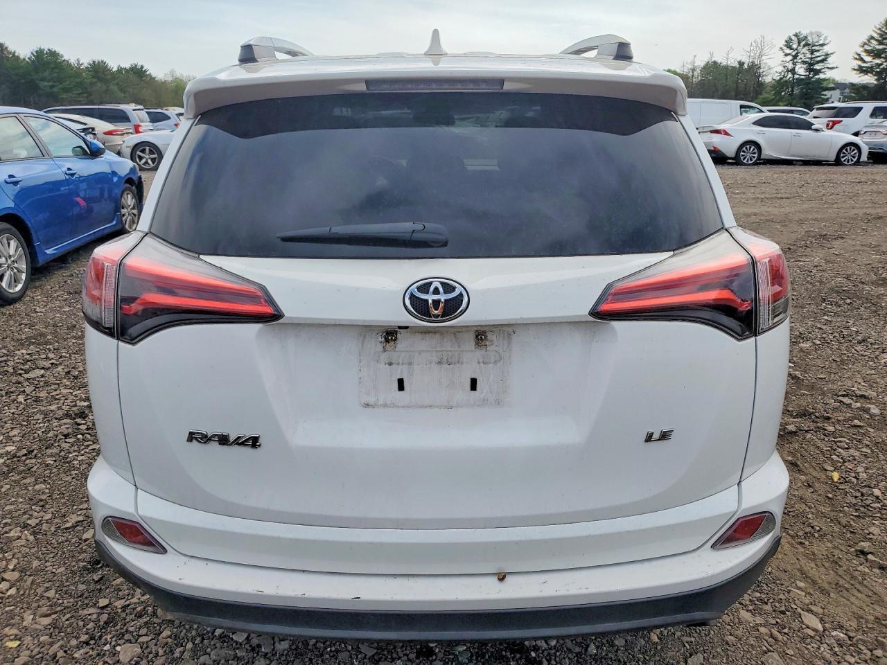 2018 Toyota Rav4 Le - Фото 6