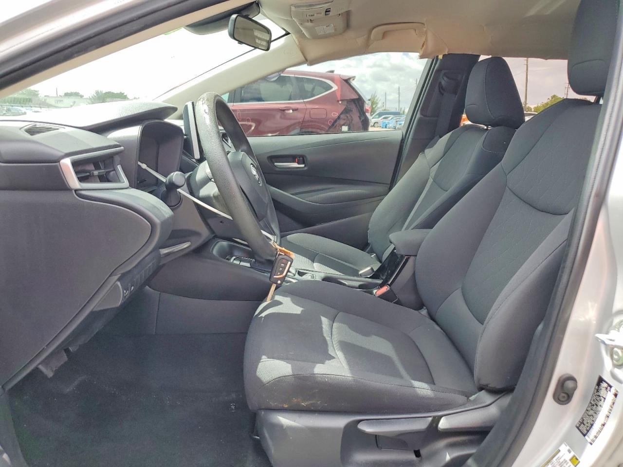 2020 Toyota Corolla Le - Фото 7