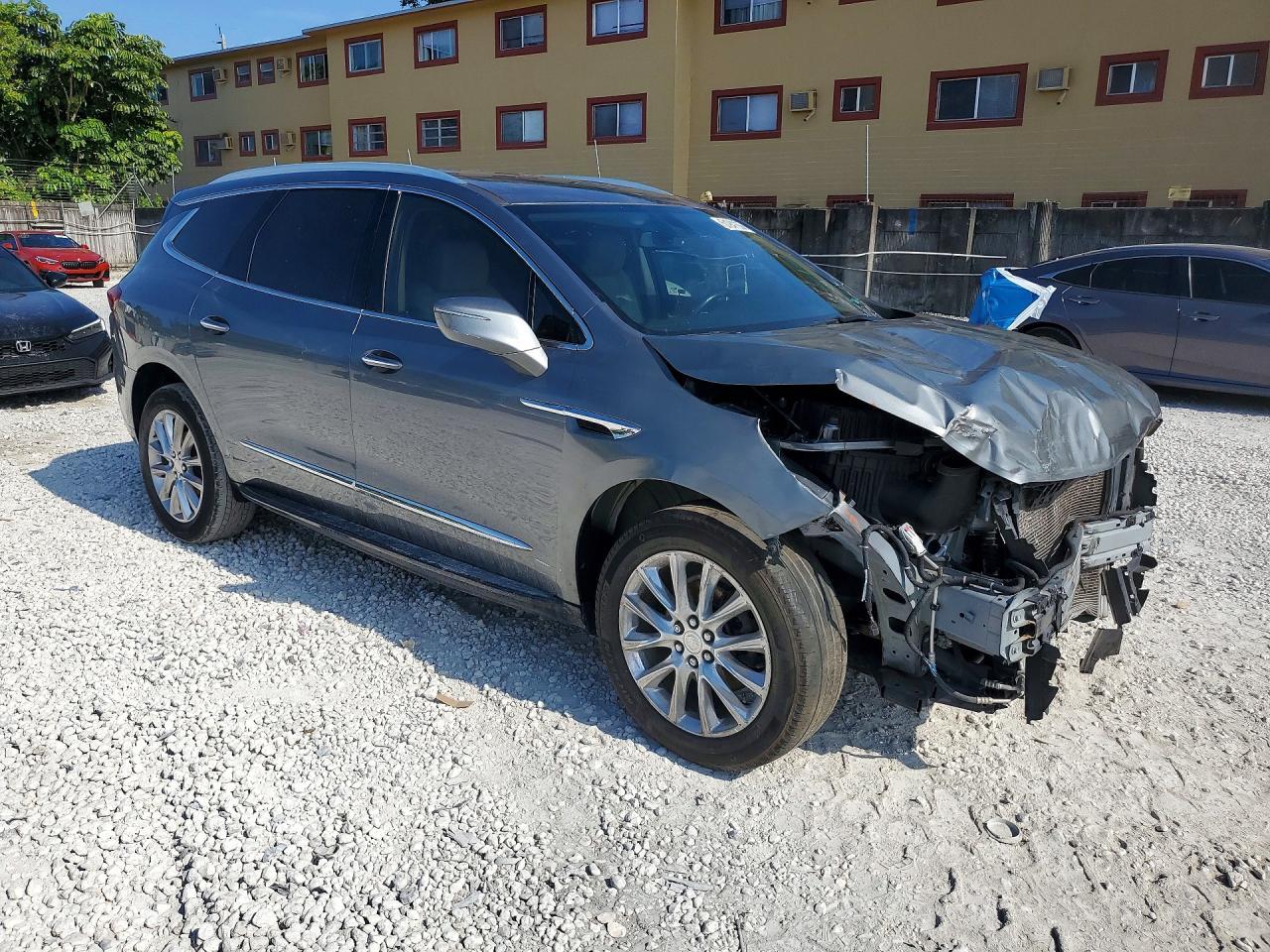 2021 Buick Enclave Essence - Image 4