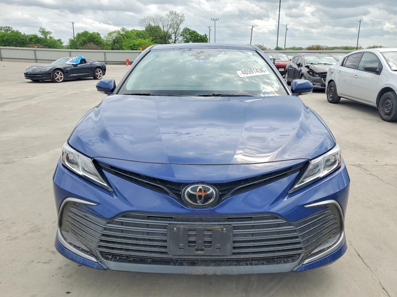 2023 Toyota Camry Le - Фото 5