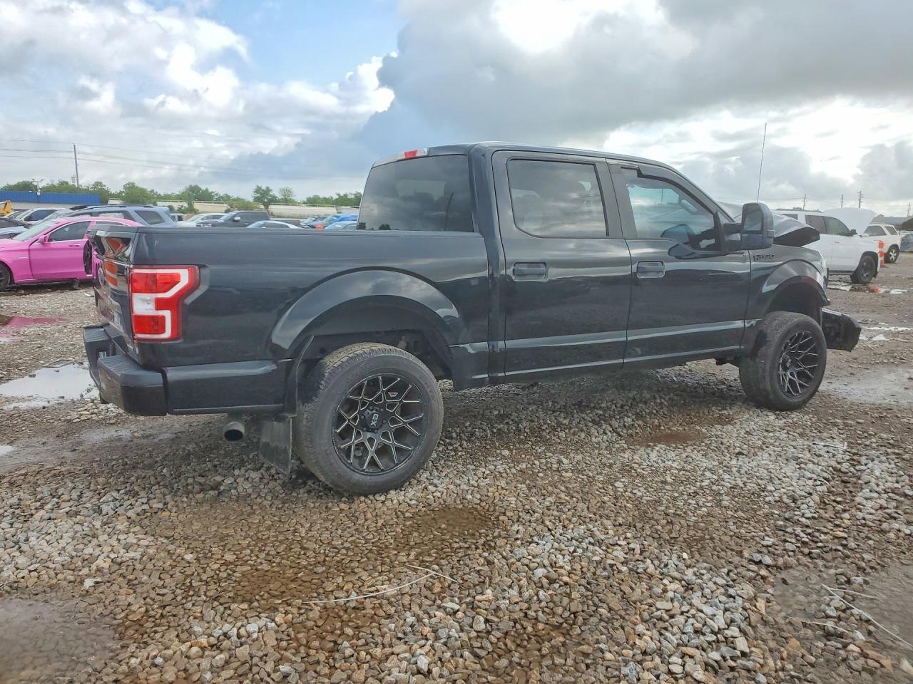 2018 Ford F150 Supercrew - Фото 3