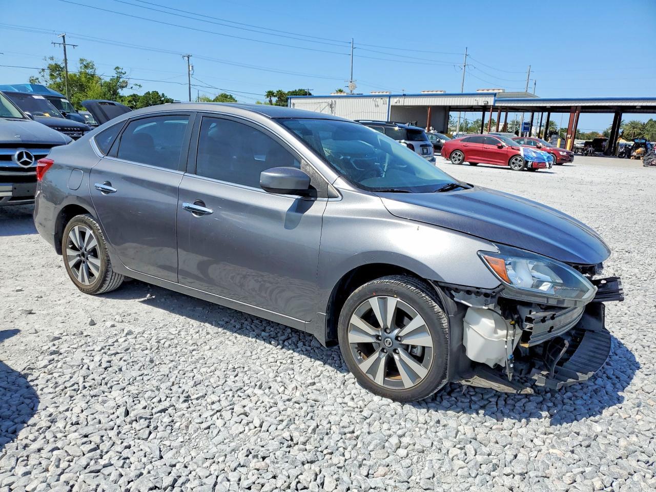2019 Nissan Sentra Sv - Фото 4