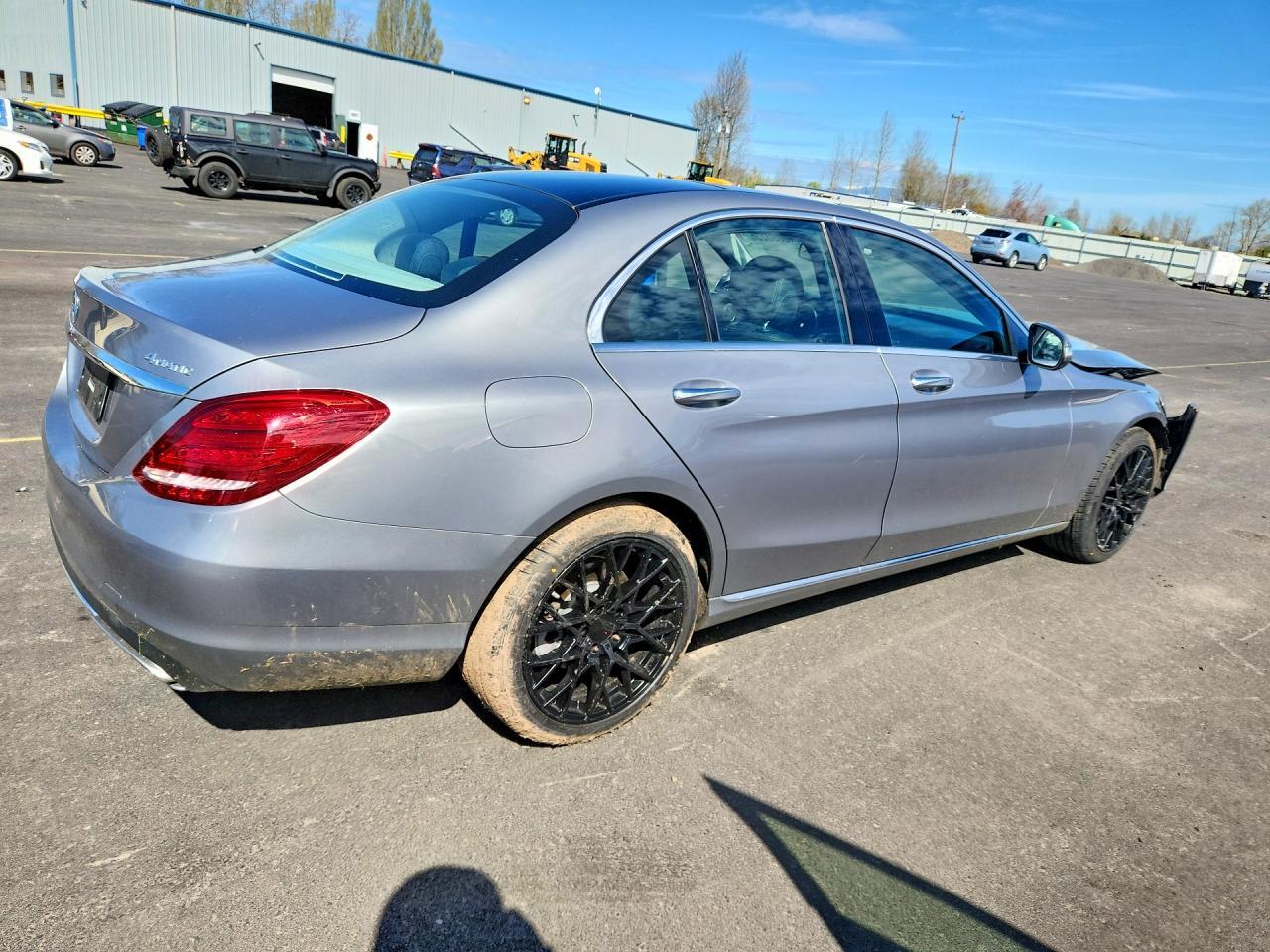 2015 Mercedes-Benz C 300 4Matic - Фото 3