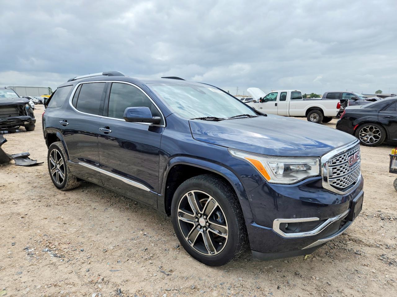 2019 GMC Acadia Denali - Фото 4