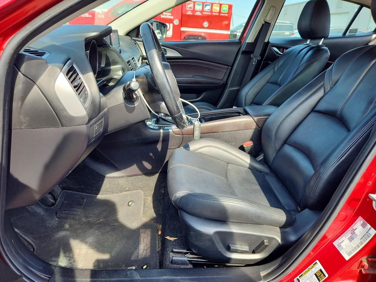 2018 Mazda 3 Touring - Image 7