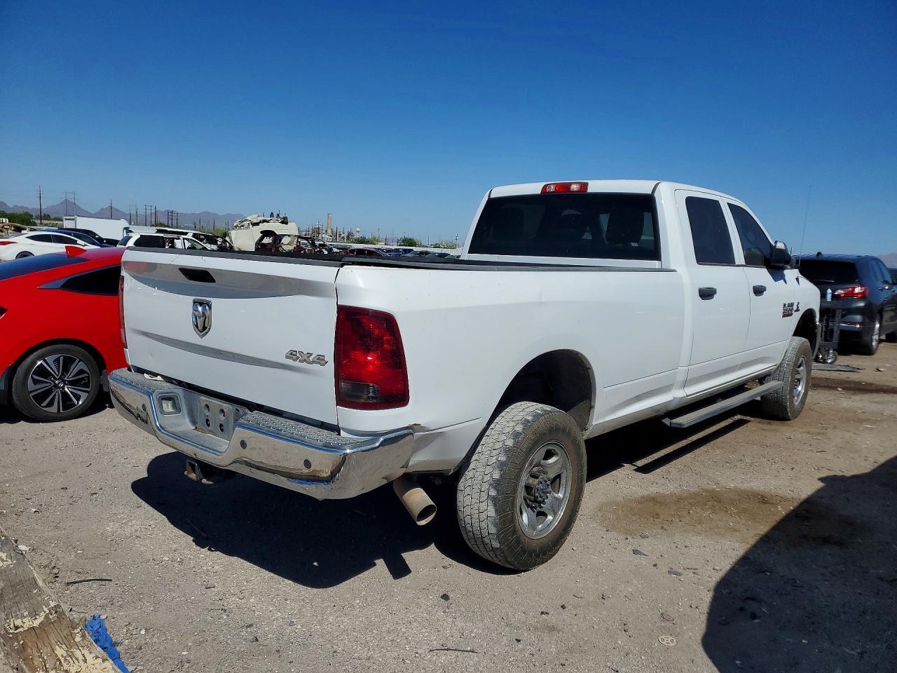 2016 Ram 2500 St - Image 3