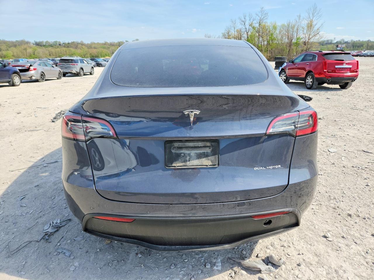 2022 Tesla Model Y - Фото 6