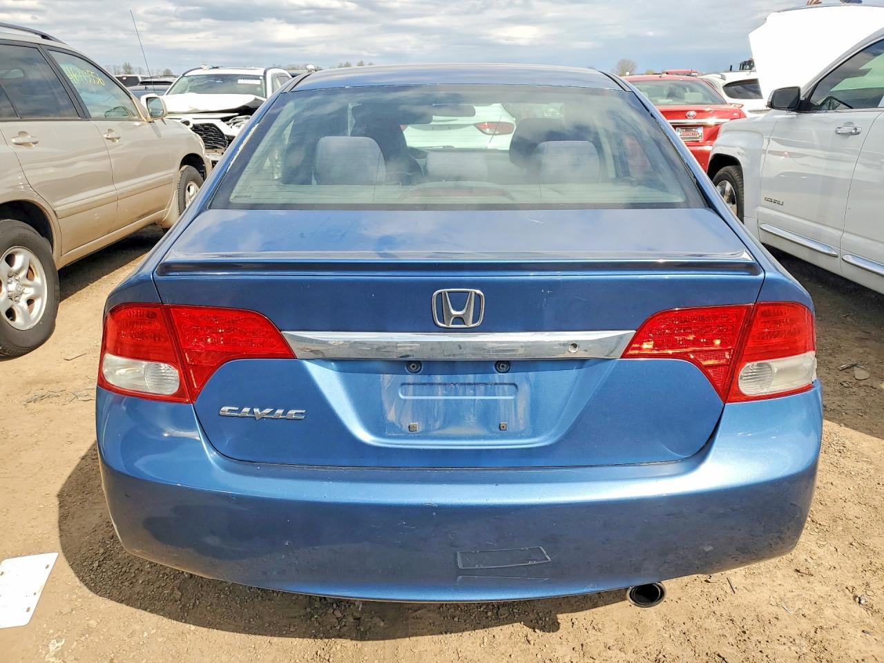 2011 Honda Civic Lx-S - Фото 6