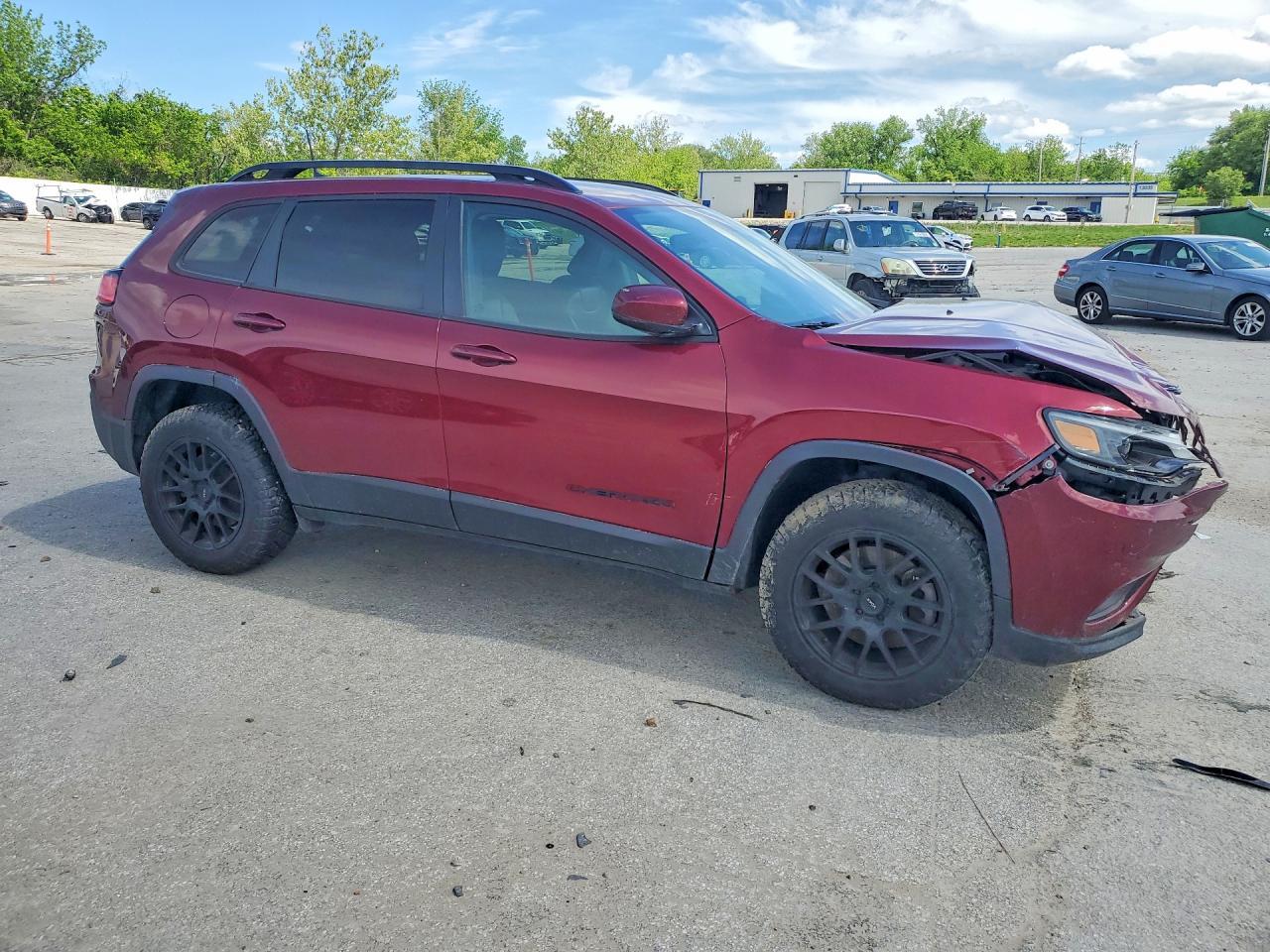 2020 Jeep Cherokee Latitude Plus - Image 4