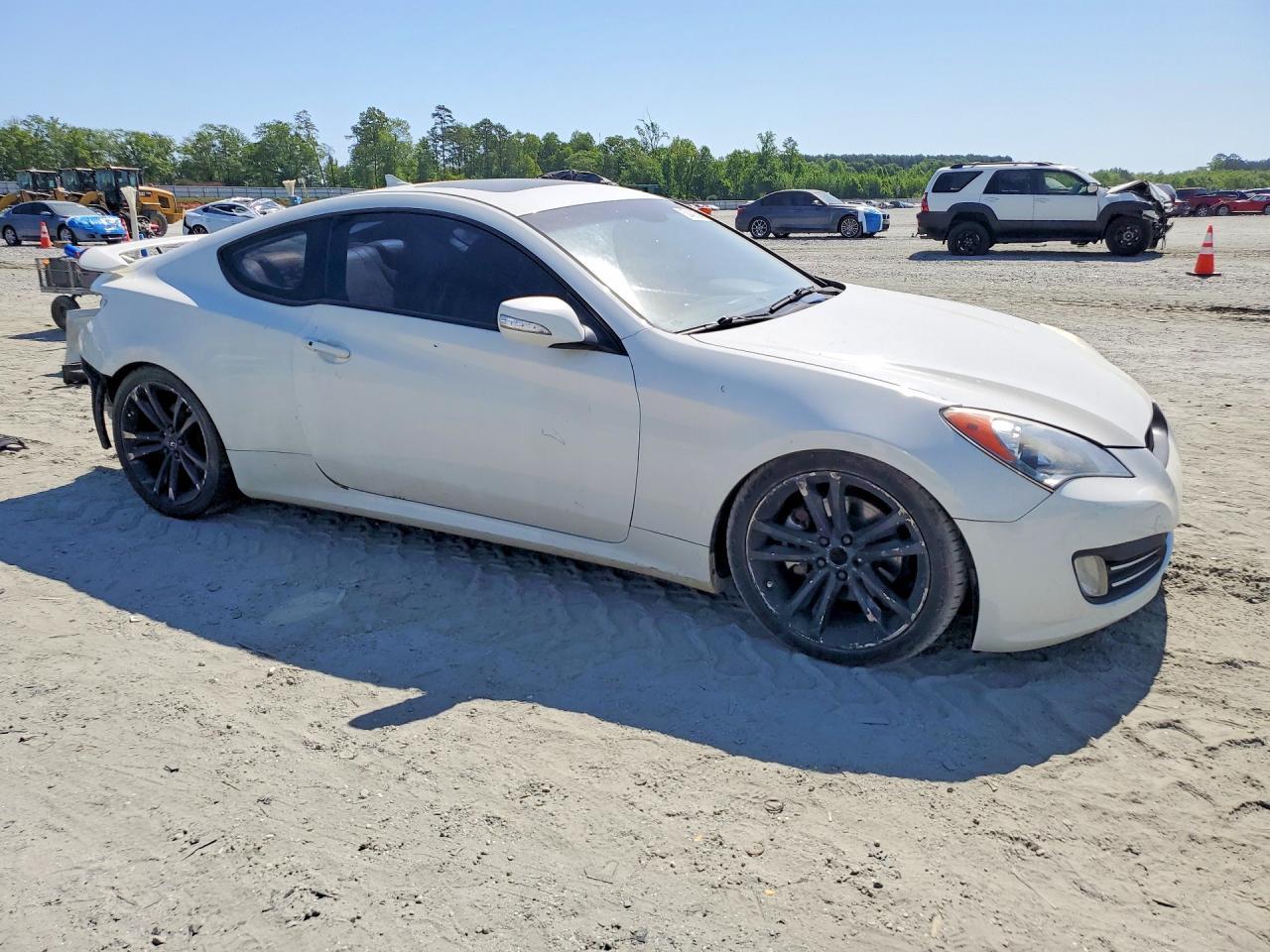2010 Hyundai Genesis Coupe 3.8L - Image 4