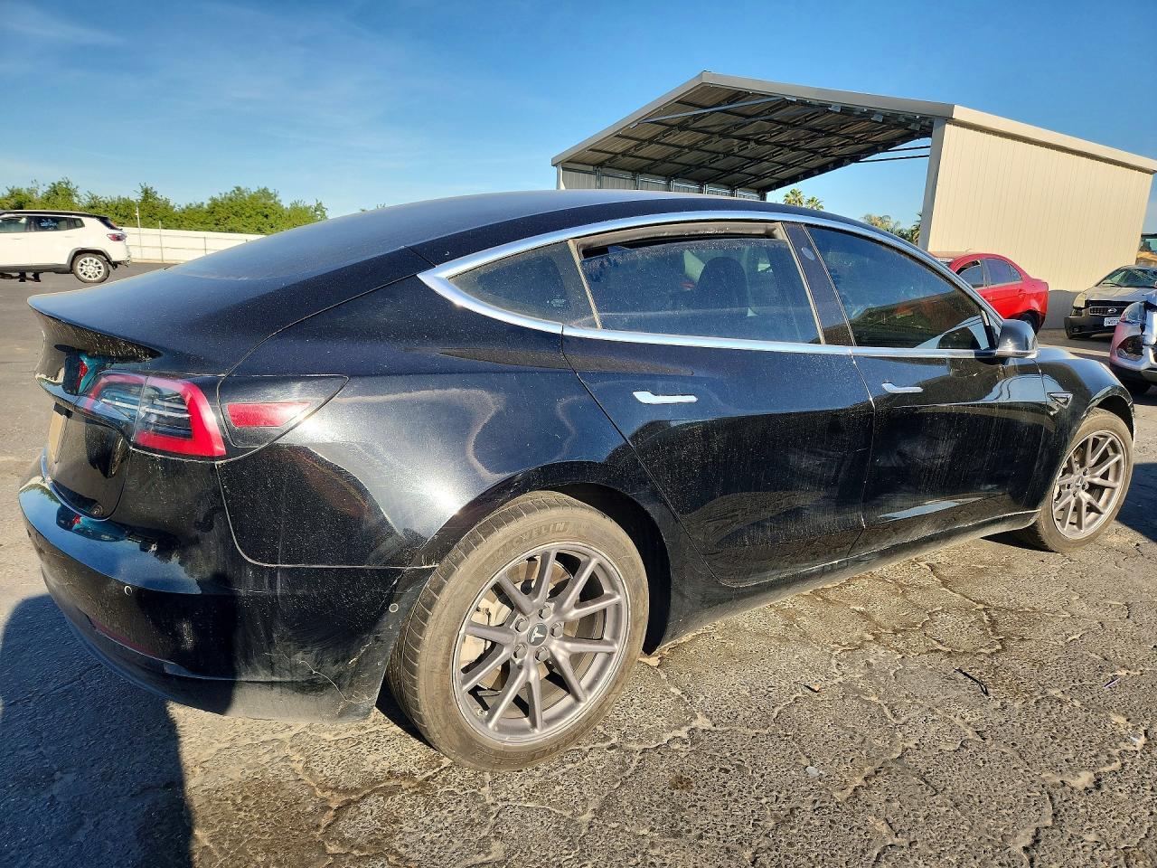 2020 Tesla Model 3 - Фото 3