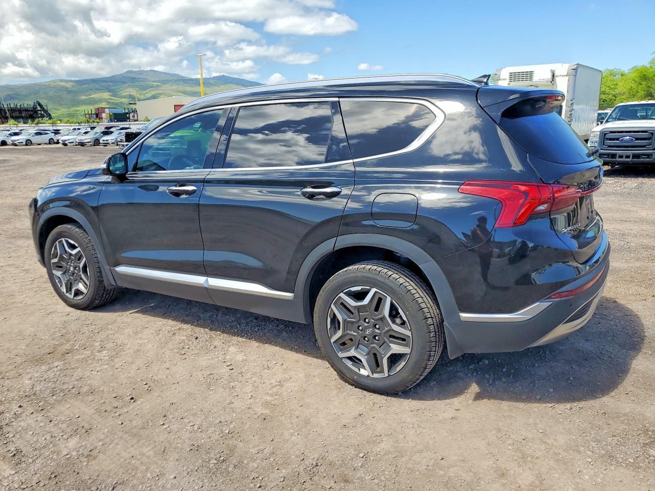 2023 Hyundai Santa Fe Sel Premium - Image 2