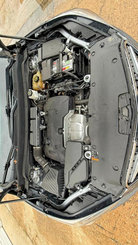 2020 Buick Envision Essence - Image 7