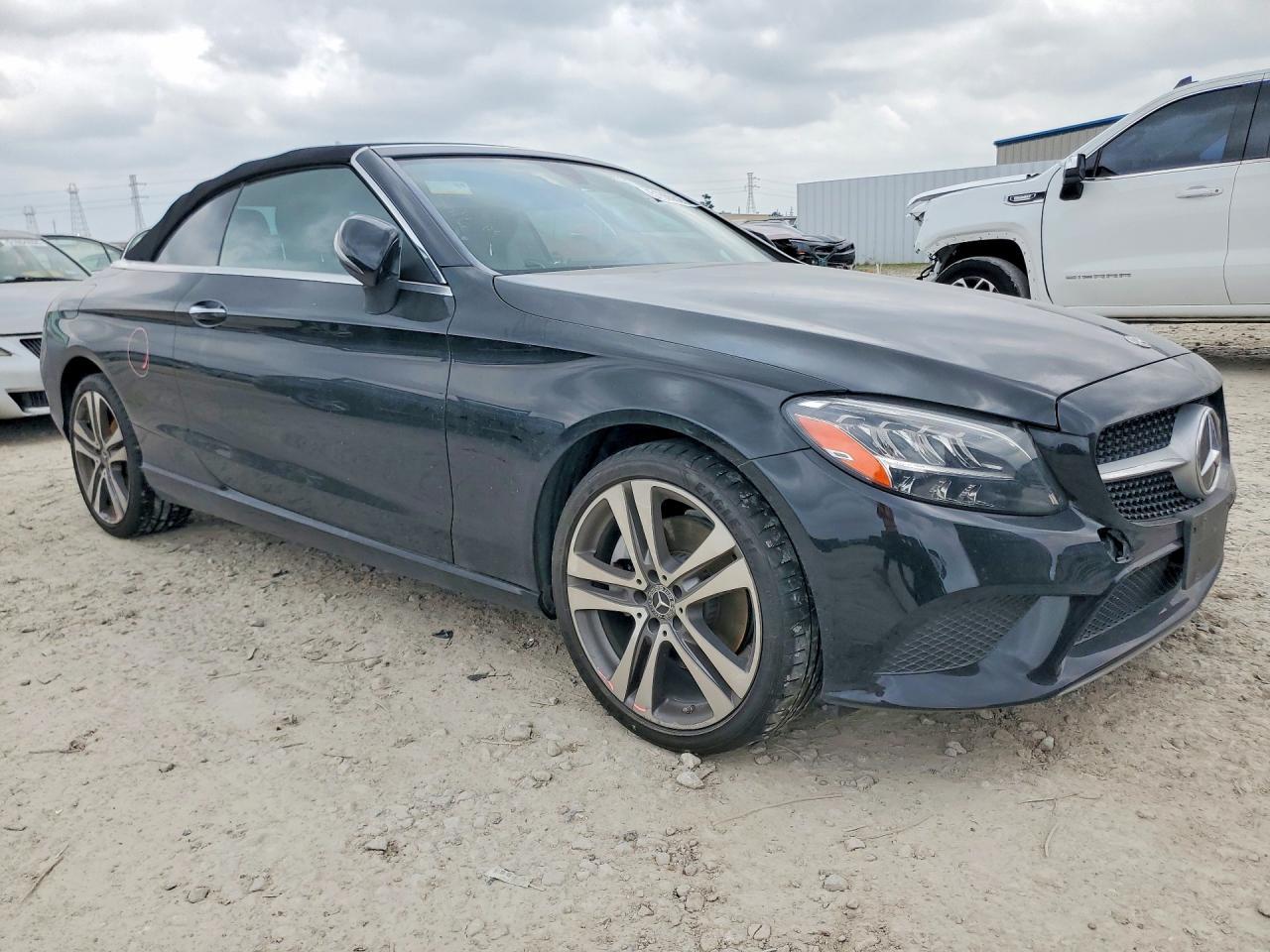 2021 Mercedes-Benz C 300 - Image 4