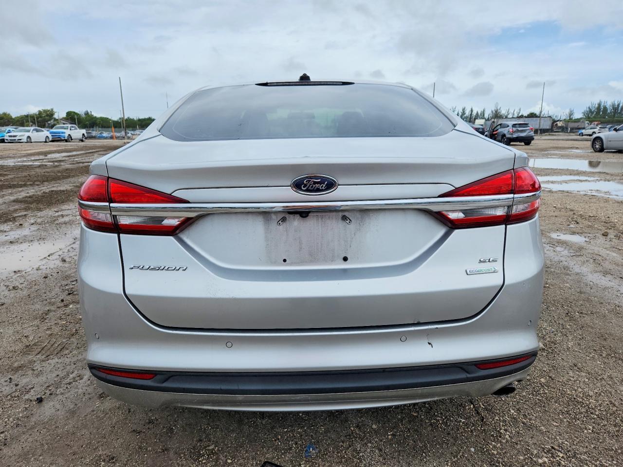 2017 Ford Fusion Se - Фото 6
