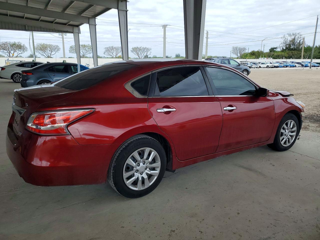 2014 Nissan Altima 2.5 S - Image 3