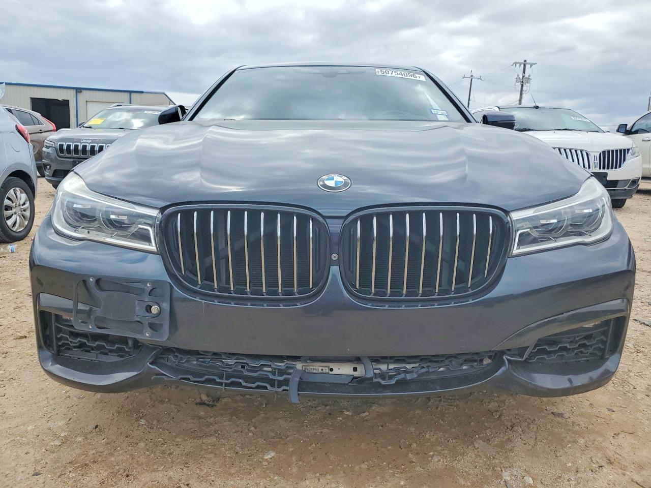 2019 BMW 750 I - Image 5