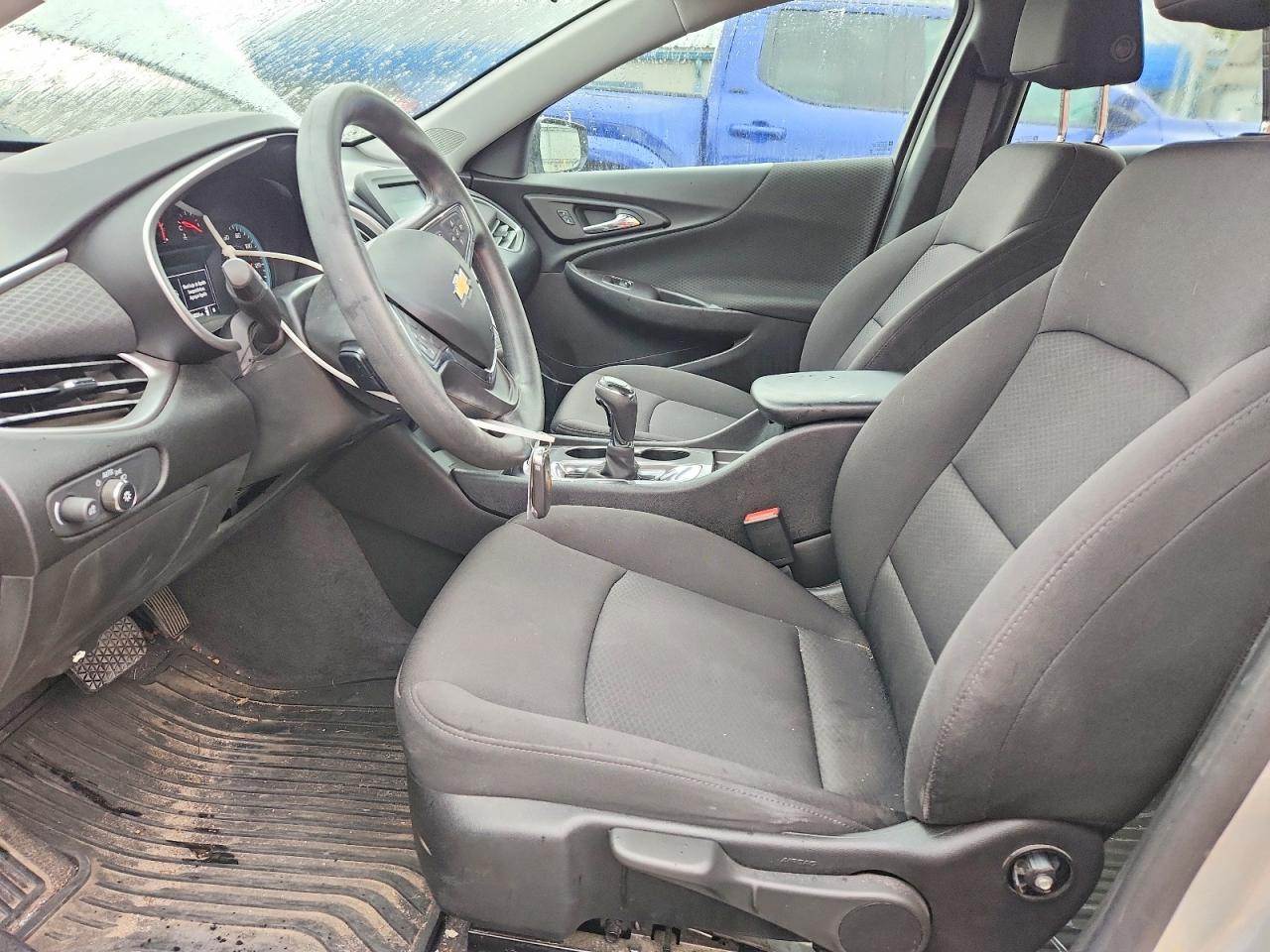2018 Chevrolet Malibu Ls - Image 7