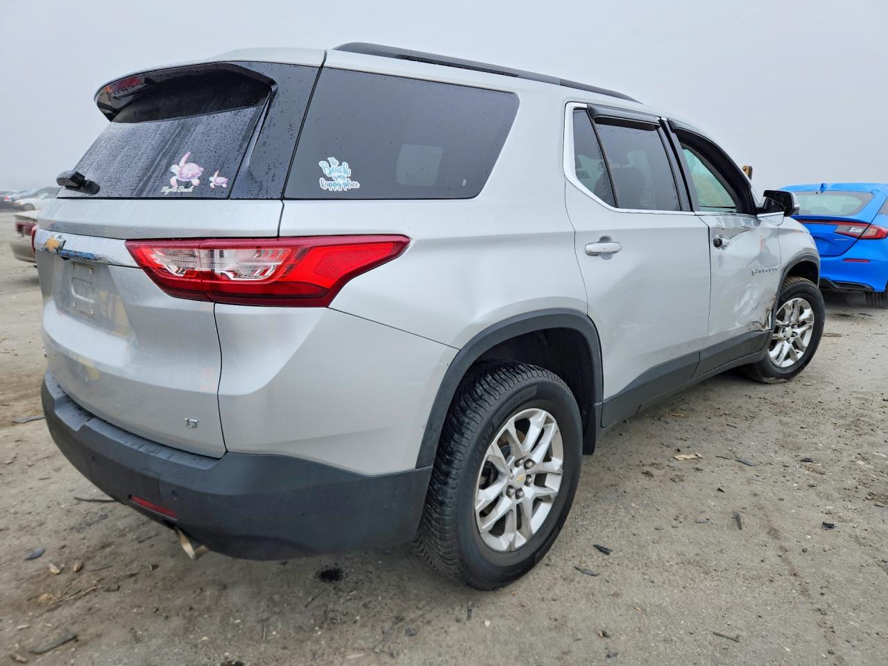 2019 Chevrolet Traverse Lt - Image 3