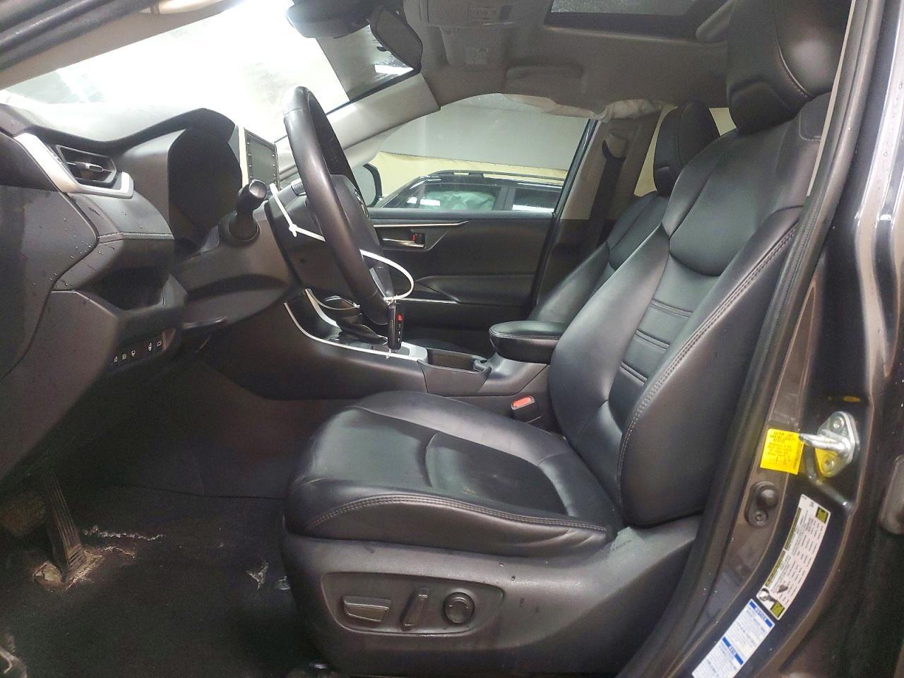 2021 Toyota Rav4 Xle Premium - Фото 7