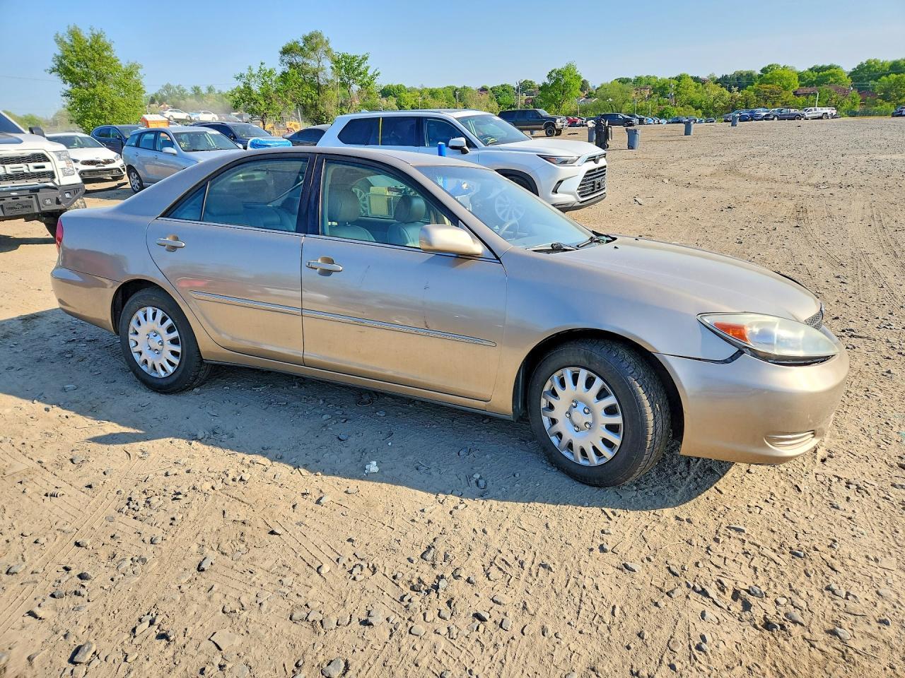 2002 Toyota Camry Xle - Image 4