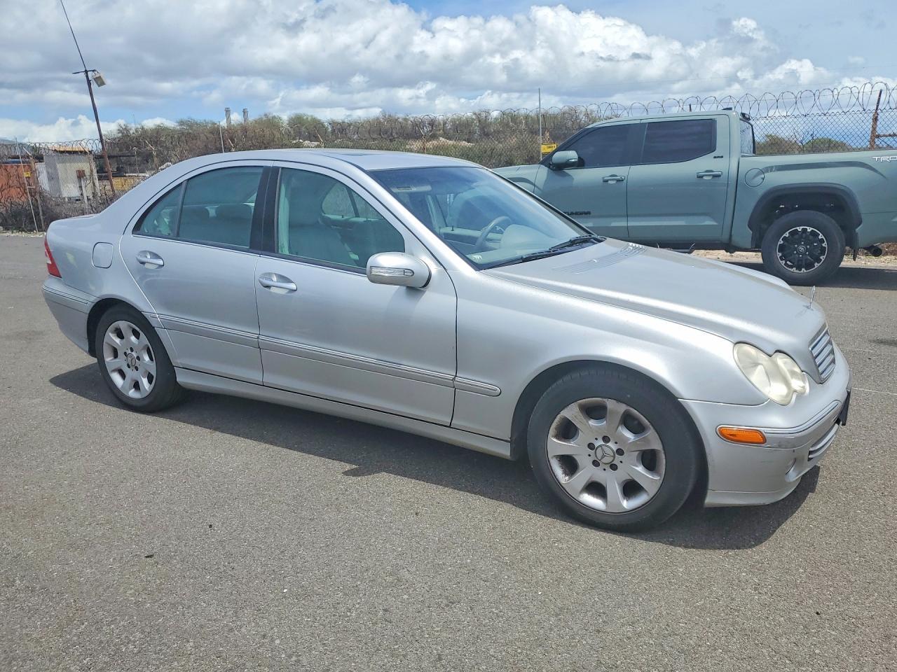 2005 Mercedes-Benz C 240 - Фото 4