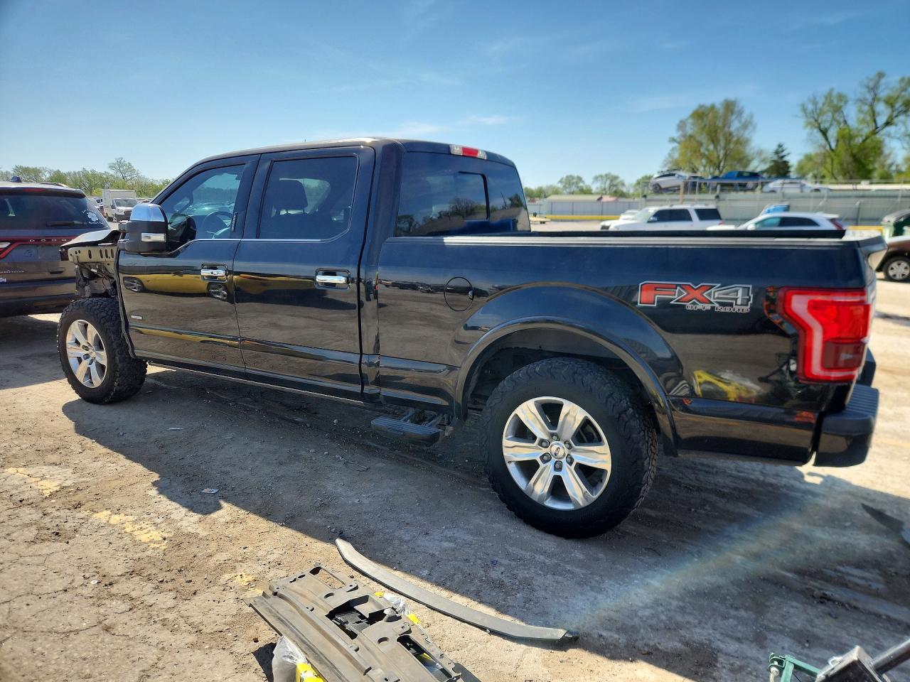 2015 Ford F150 Supercrew - Фото 2