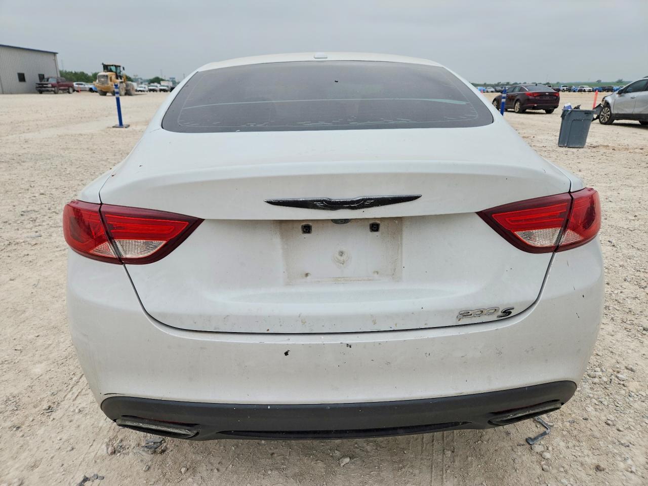 2015 Chrysler 200 S - Фото 6