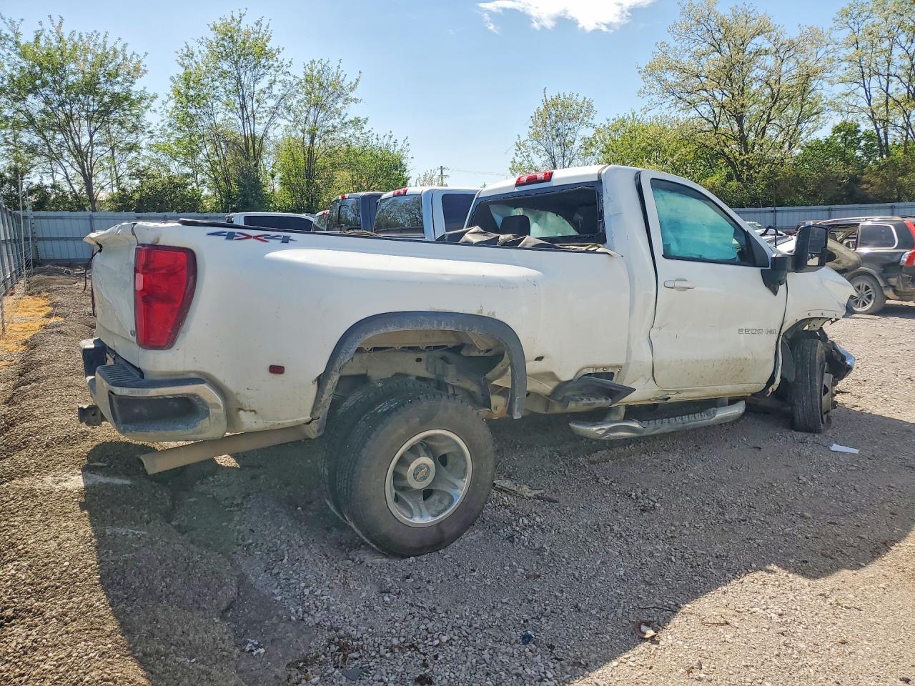 2020 Chevrolet Silverado K3500 Lt - Image 3