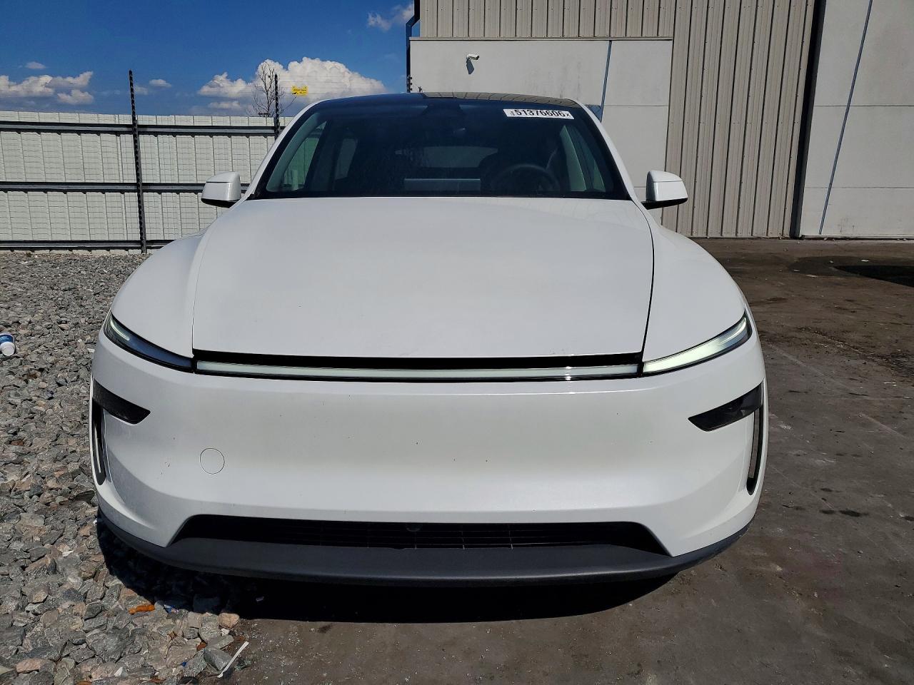 2026 Tesla Model Y - Image 5