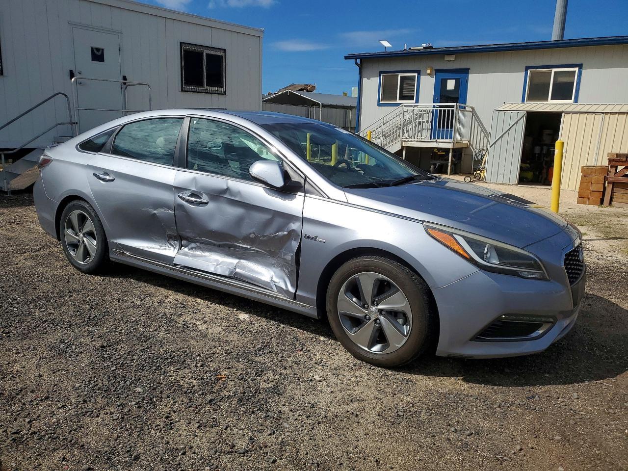 2017 Hyundai Sonata Hybrid Limited - Фото 4