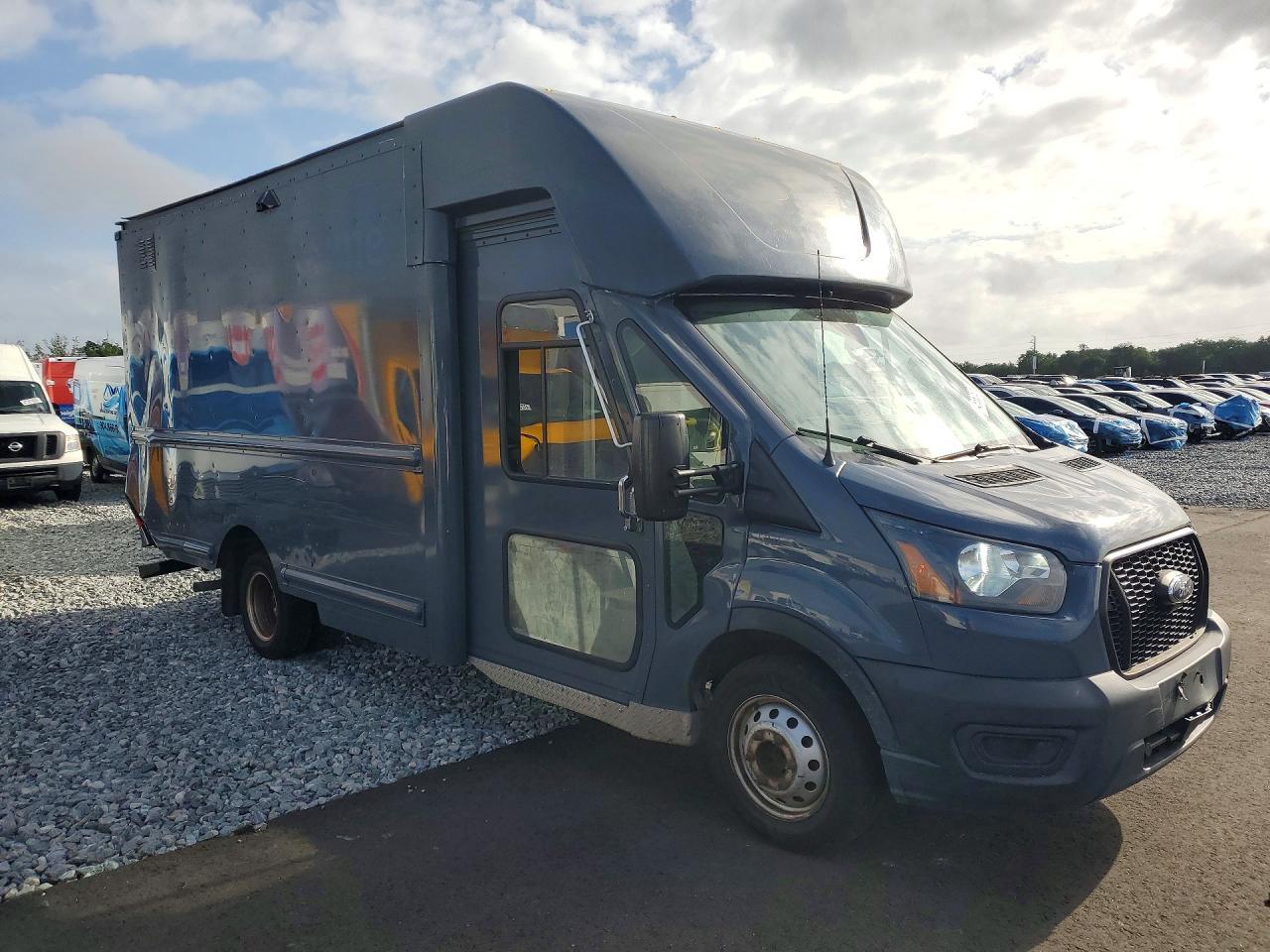 2021 Ford Transit T-350 Step Van - Image 4