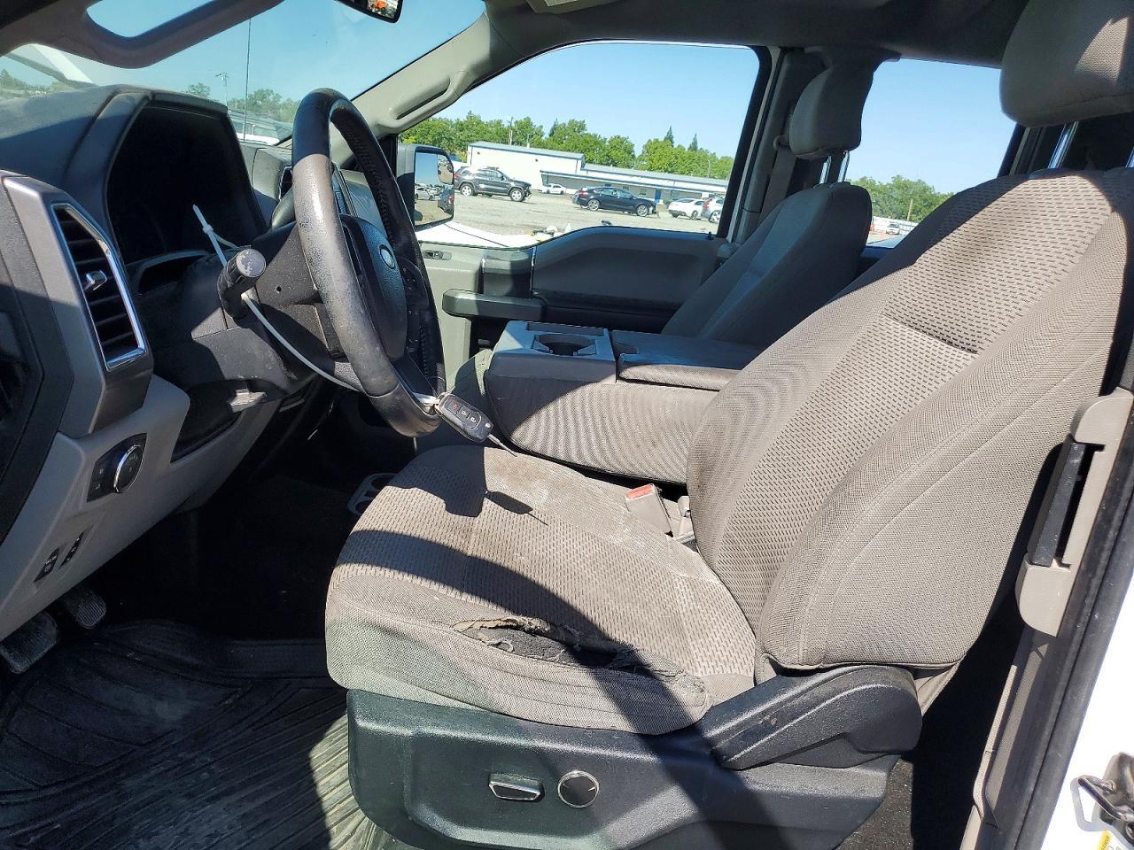 2016 Ford F150 Super Cab - Фото 7