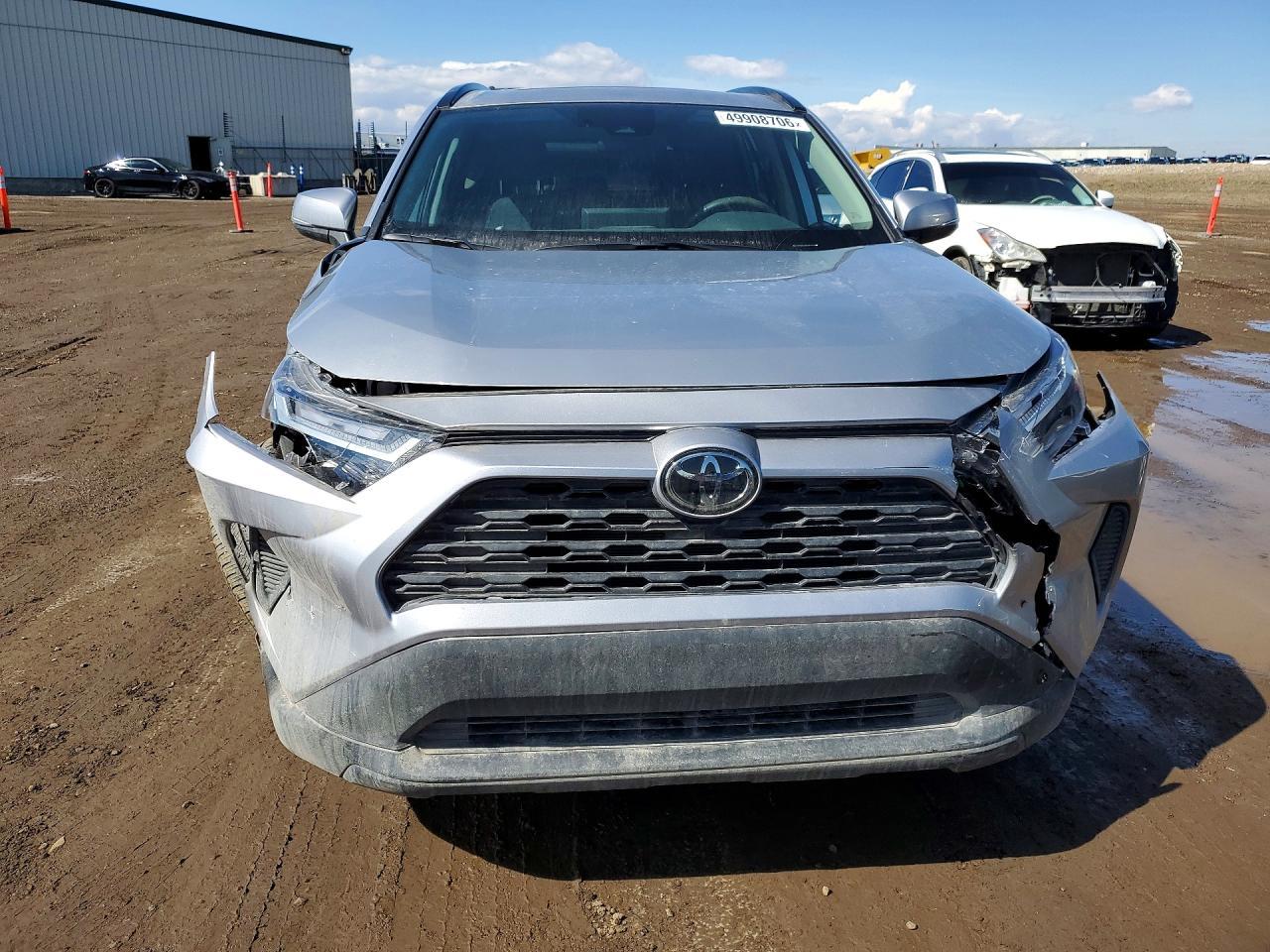 2024 Toyota Rav4 Xle - Image 5