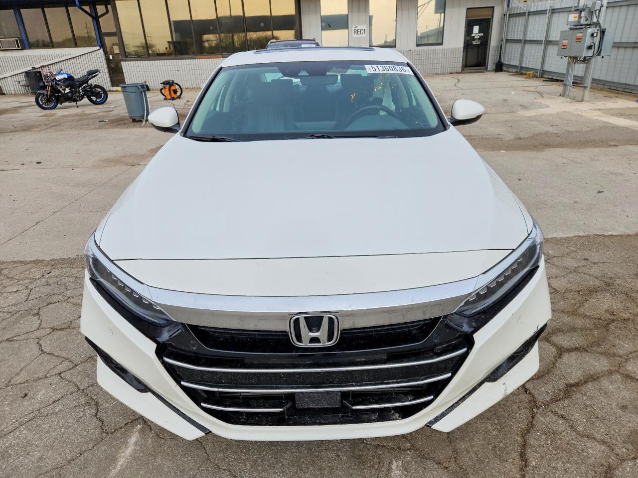 2021 Honda Accord Touring - Image 5