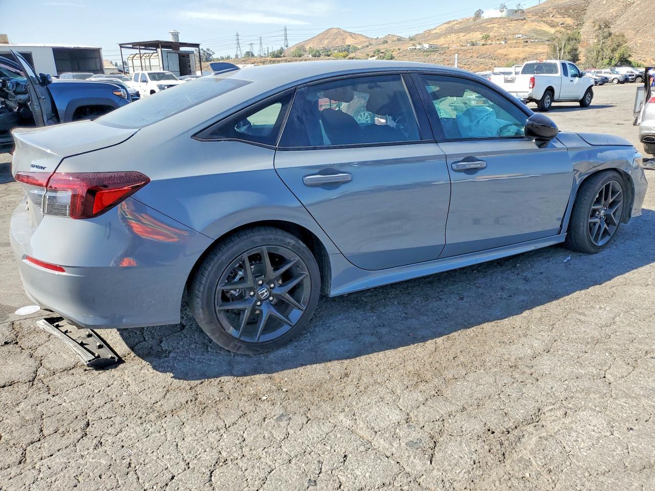 2026 Honda Civic Sport - Фото 3