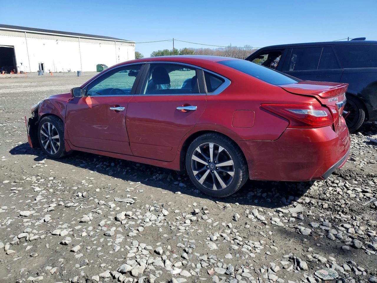 2016 Nissan Altima 2.5 Sr - Фото 2