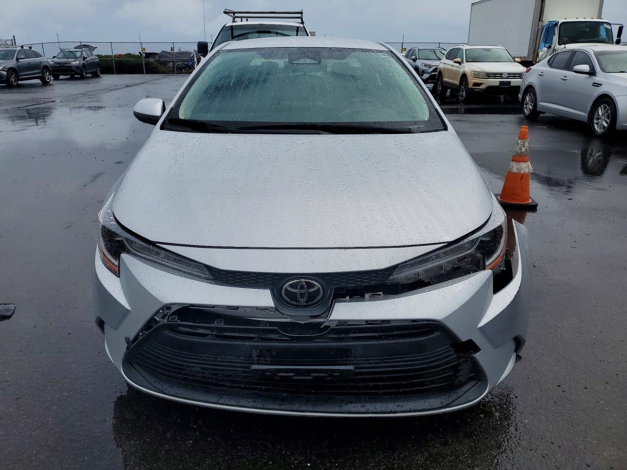 2023 Toyota Corolla - Фото 5