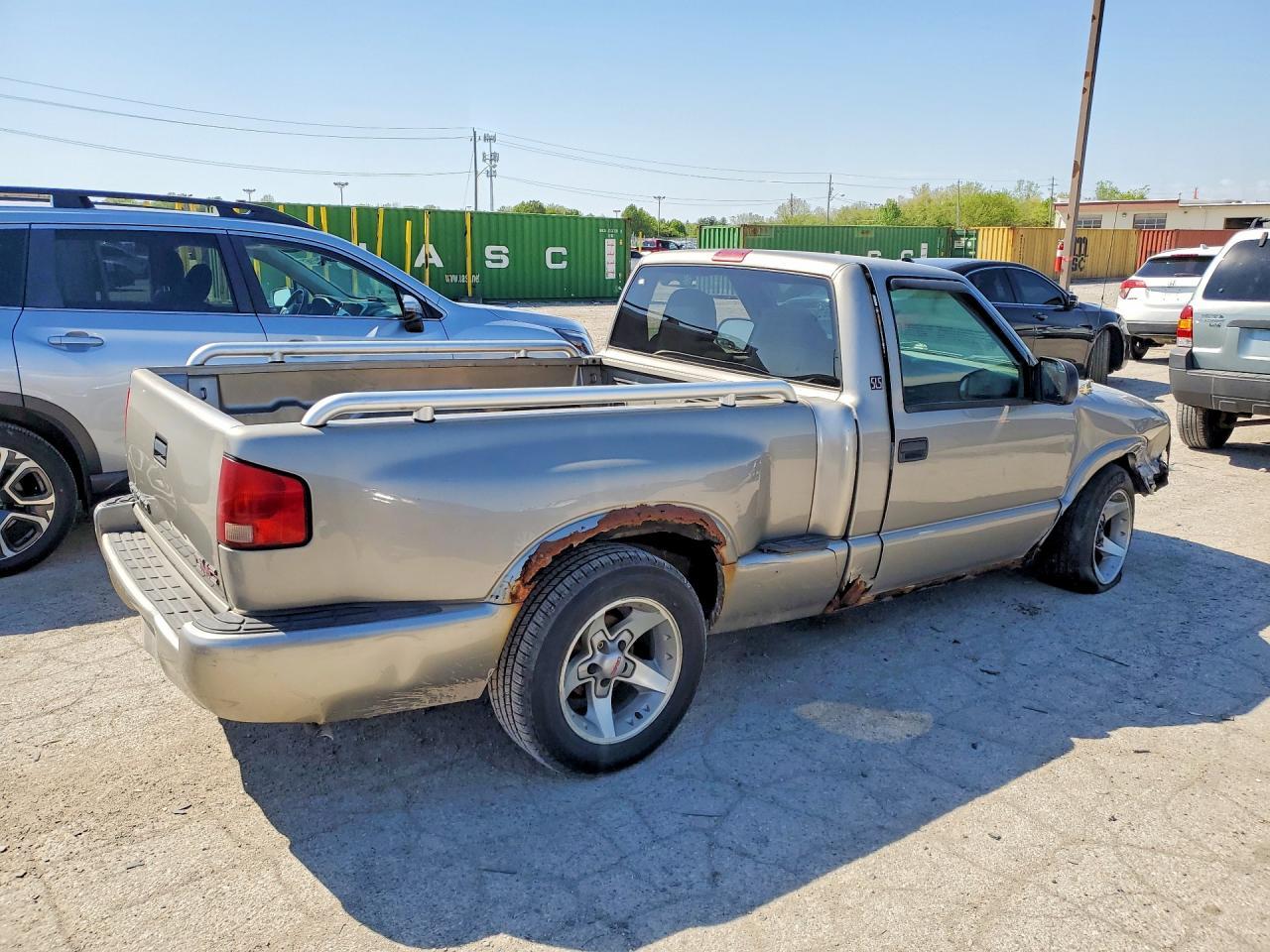 2001 GMC Sonoma - Фото 3