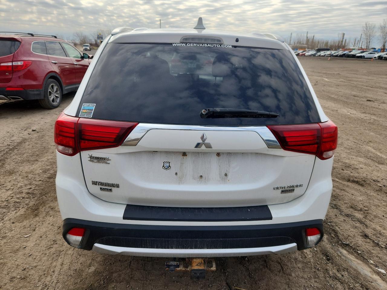2018 Mitsubishi Outlander Se - Image 6