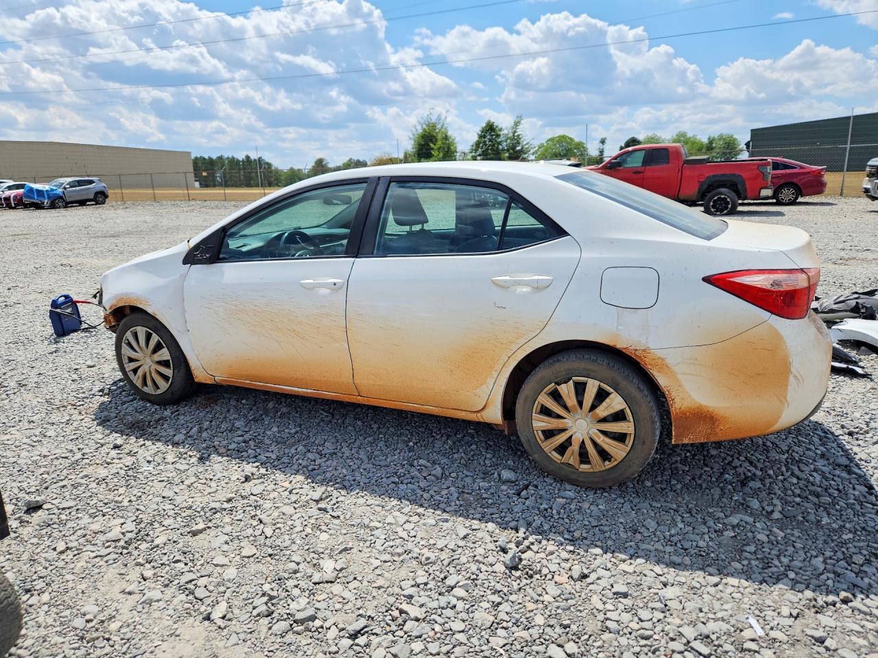 2018 Toyota Corolla Le - Фото 2