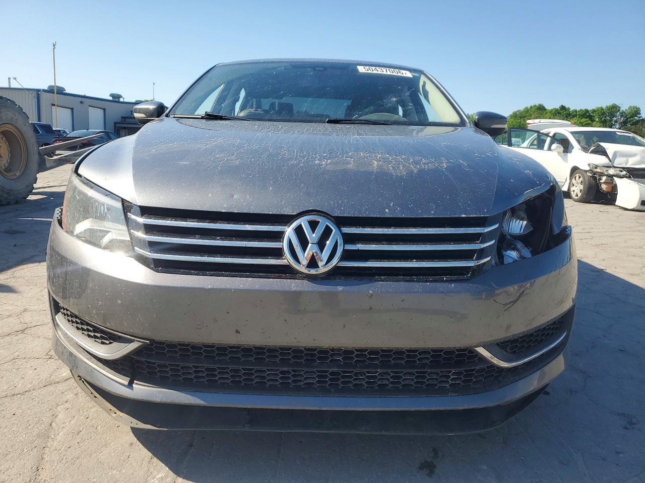 2014 Volkswagen Passat S - Фото 5