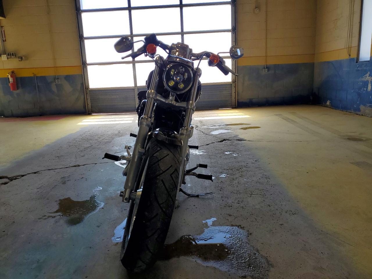 2016 Harley-Davidson Xl1200 C - Фото 2