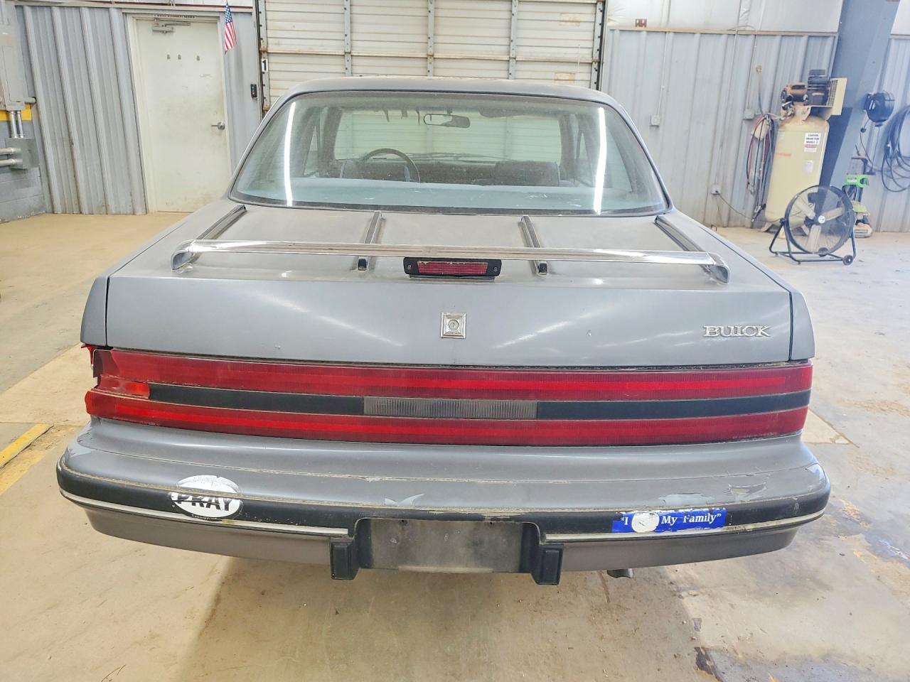 1990 Buick Century Custom - Фото 6